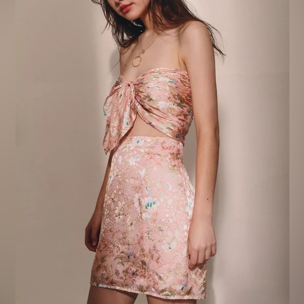 UO Urban Outfitters Pink Floral Handkerchief Silk Mini Skirt